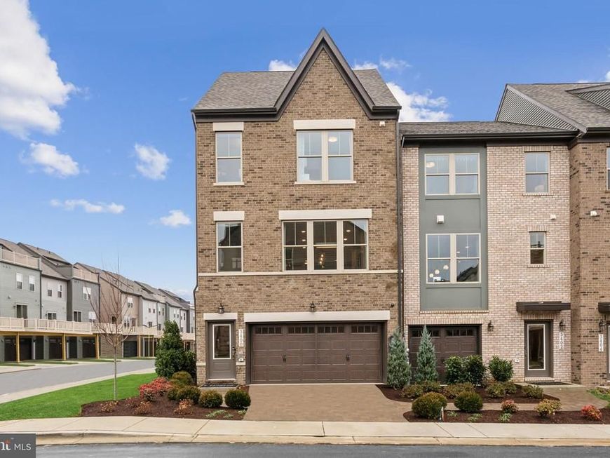 3447 Saint Robin Lane, Bowie, MD 20716 Main Photo