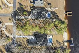 9789 Anchor Dr. photo 4