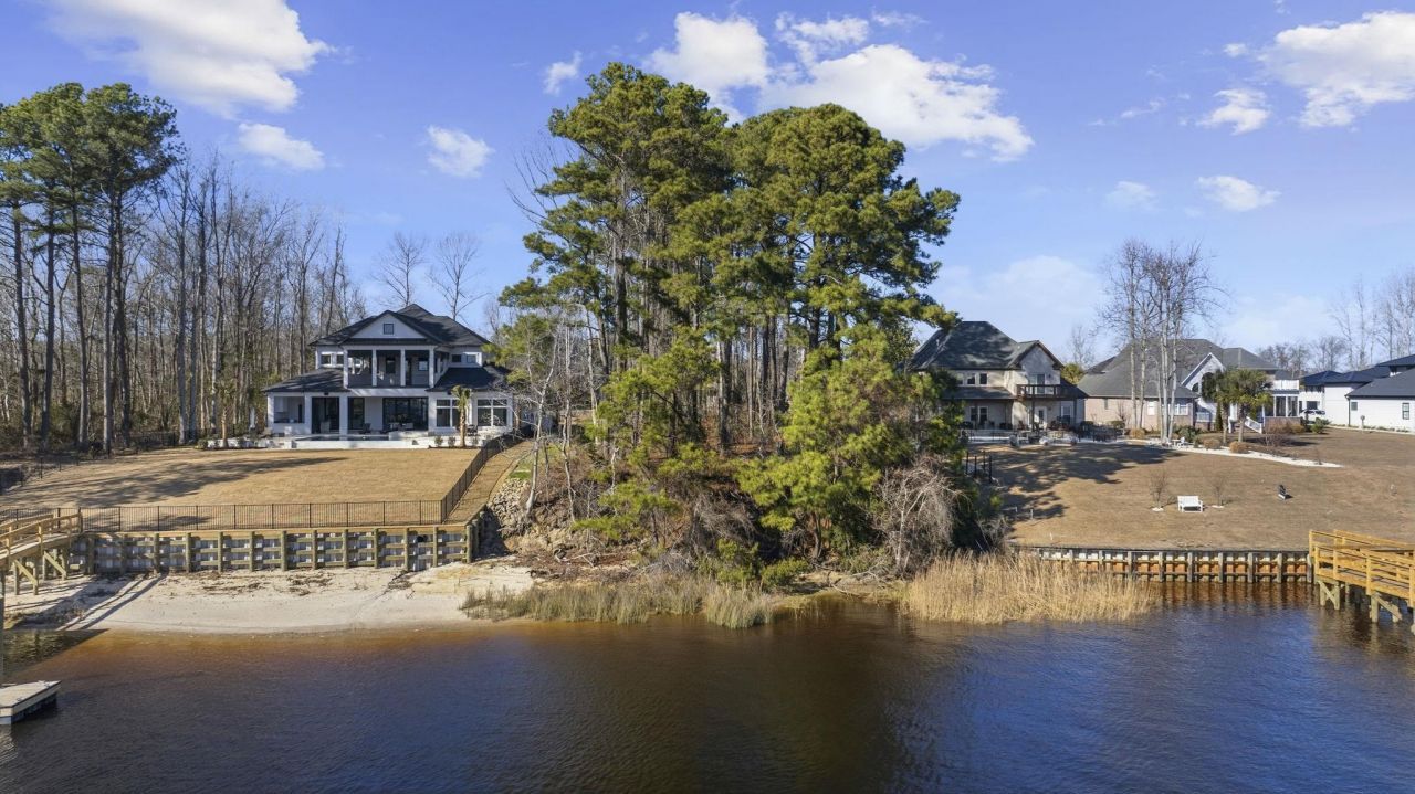 9789 Anchor Dr. Photo 7