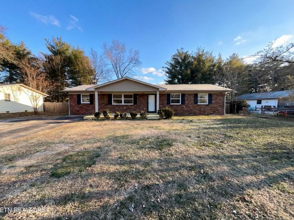 4606 Elm View Drive, Knoxville, TN 37921