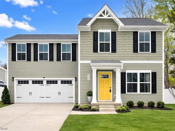 201 Taft Drive, Eastlake, OH 44095