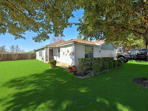 981 Shadow Creek BLVD, Buda, TX 78610