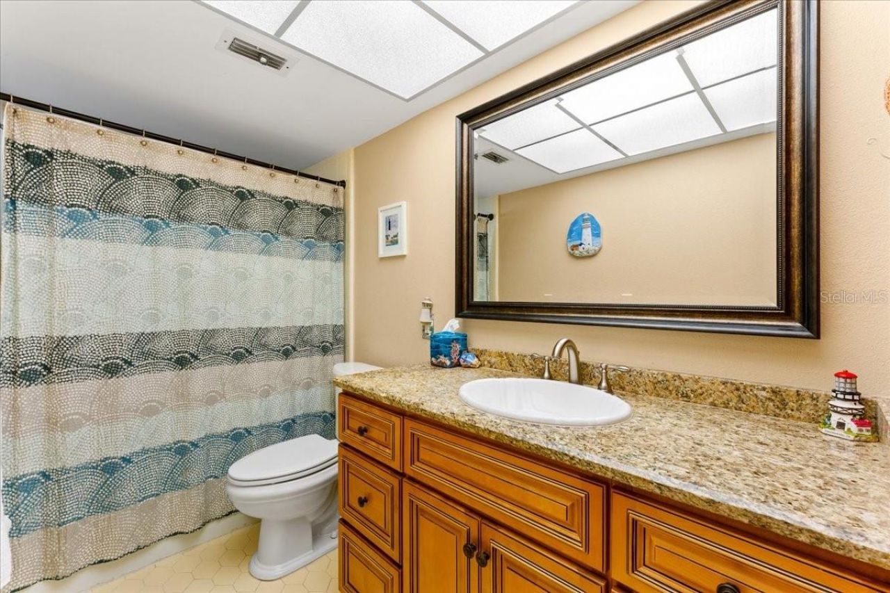 5020 Brittany Drive S, Unit 118, Saint Petersburg, FL 33715 Photo