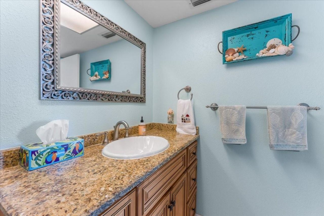 5020 Brittany Drive S, Unit 118, Saint Petersburg, FL 33715 Photo