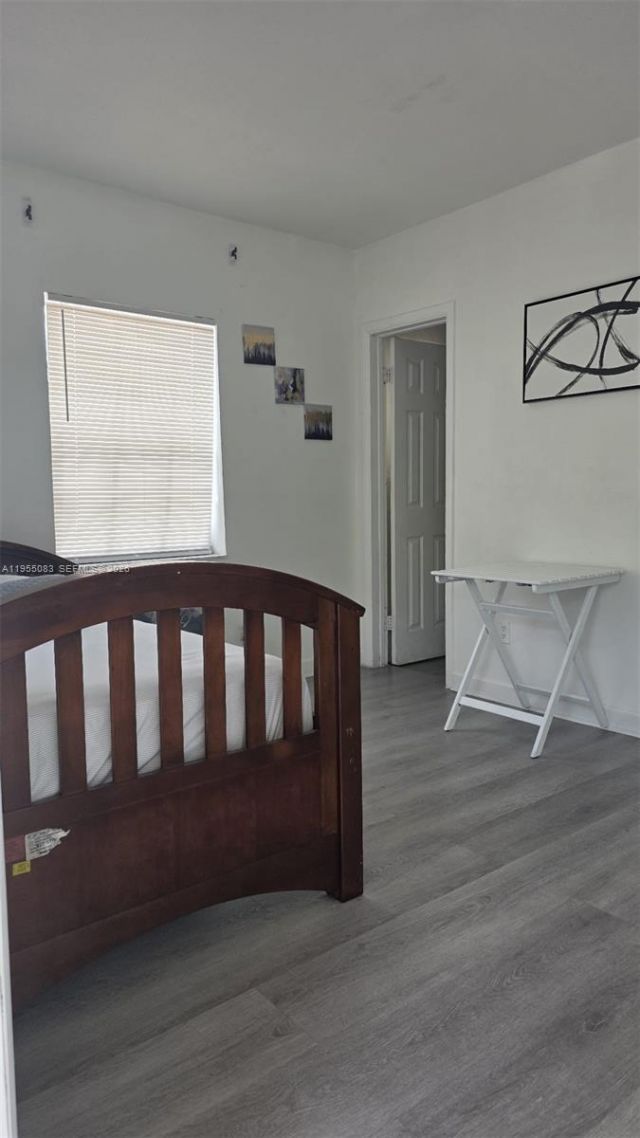 2729 NW 47th St, Miami, FL 33142 Photo