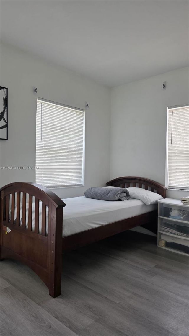 2729 NW 47th St, Miami, FL 33142 Photo