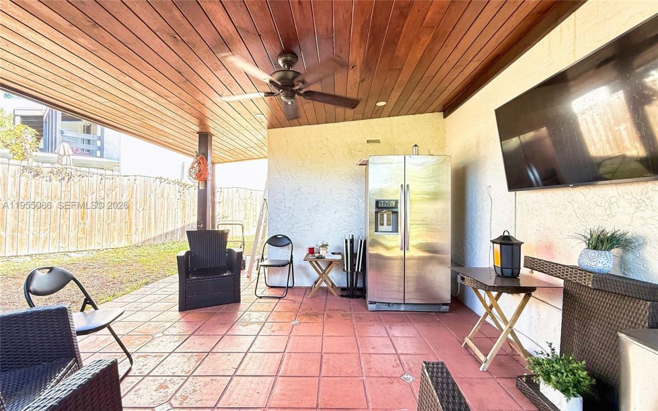 7034 SW 112th Ct , Miami, FL 33173 Photo