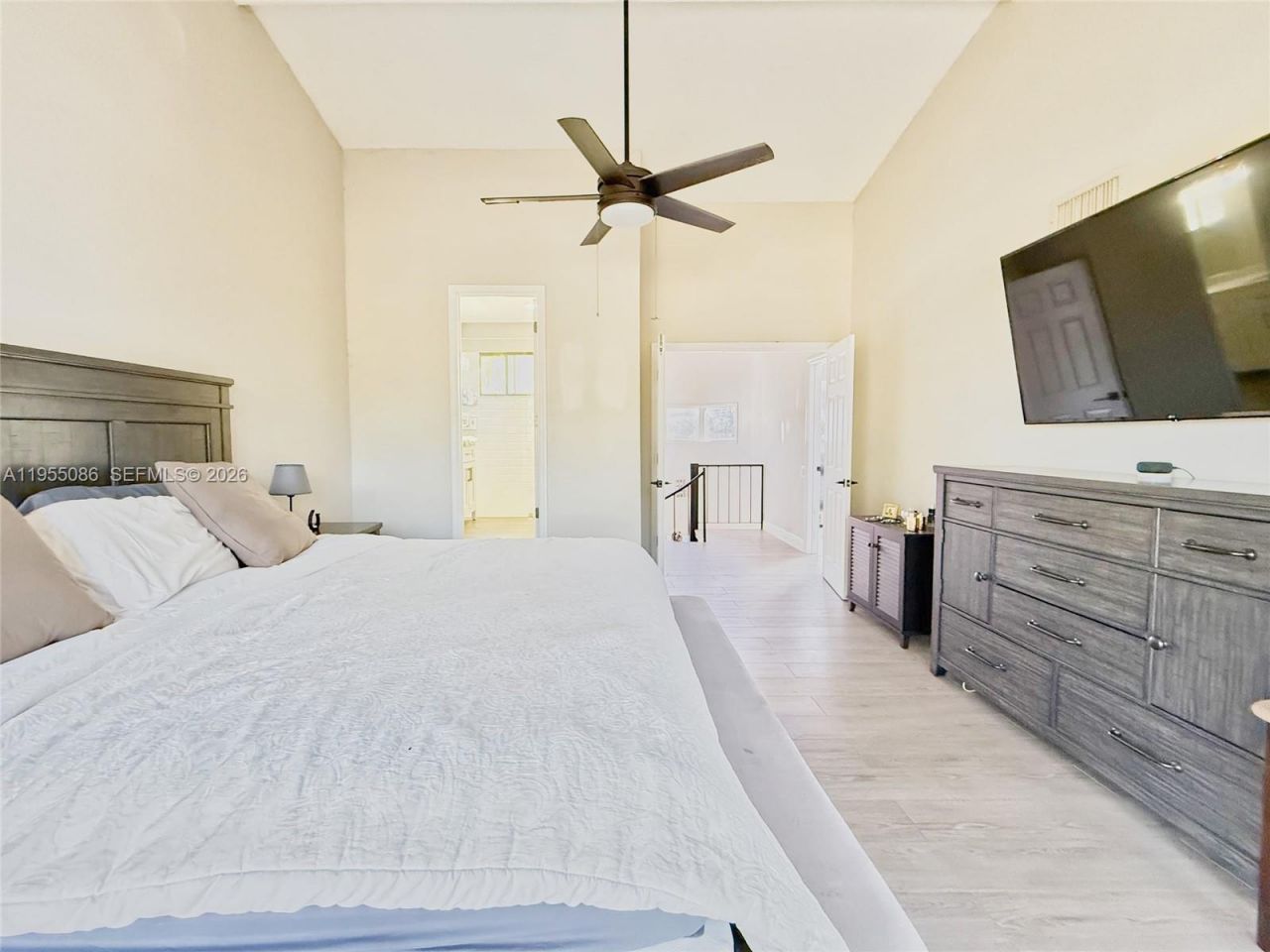 7034 SW 112th Ct , Miami, FL 33173 Photo