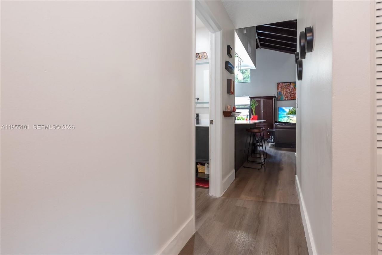 3038 E Missionwood Cir, Unit A-1, Miramar, FL 33025 Photo