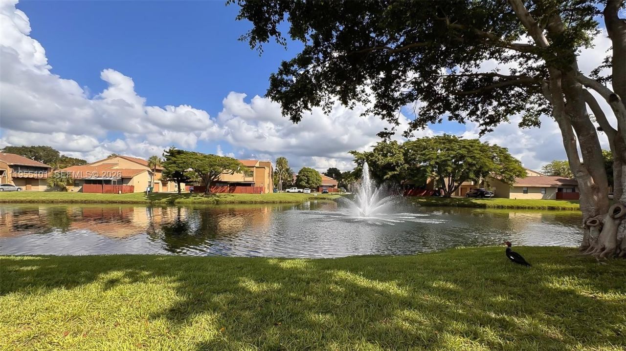 3038 E Missionwood Cir, Unit A-1, Miramar, FL 33025 Photo