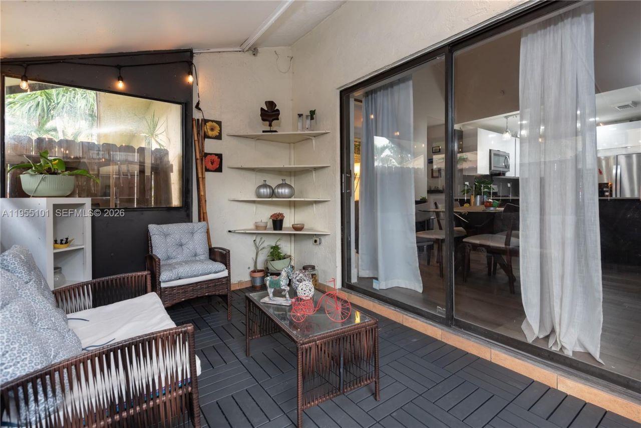 3038 E Missionwood Cir, Unit A-1, Miramar, FL 33025 Photo