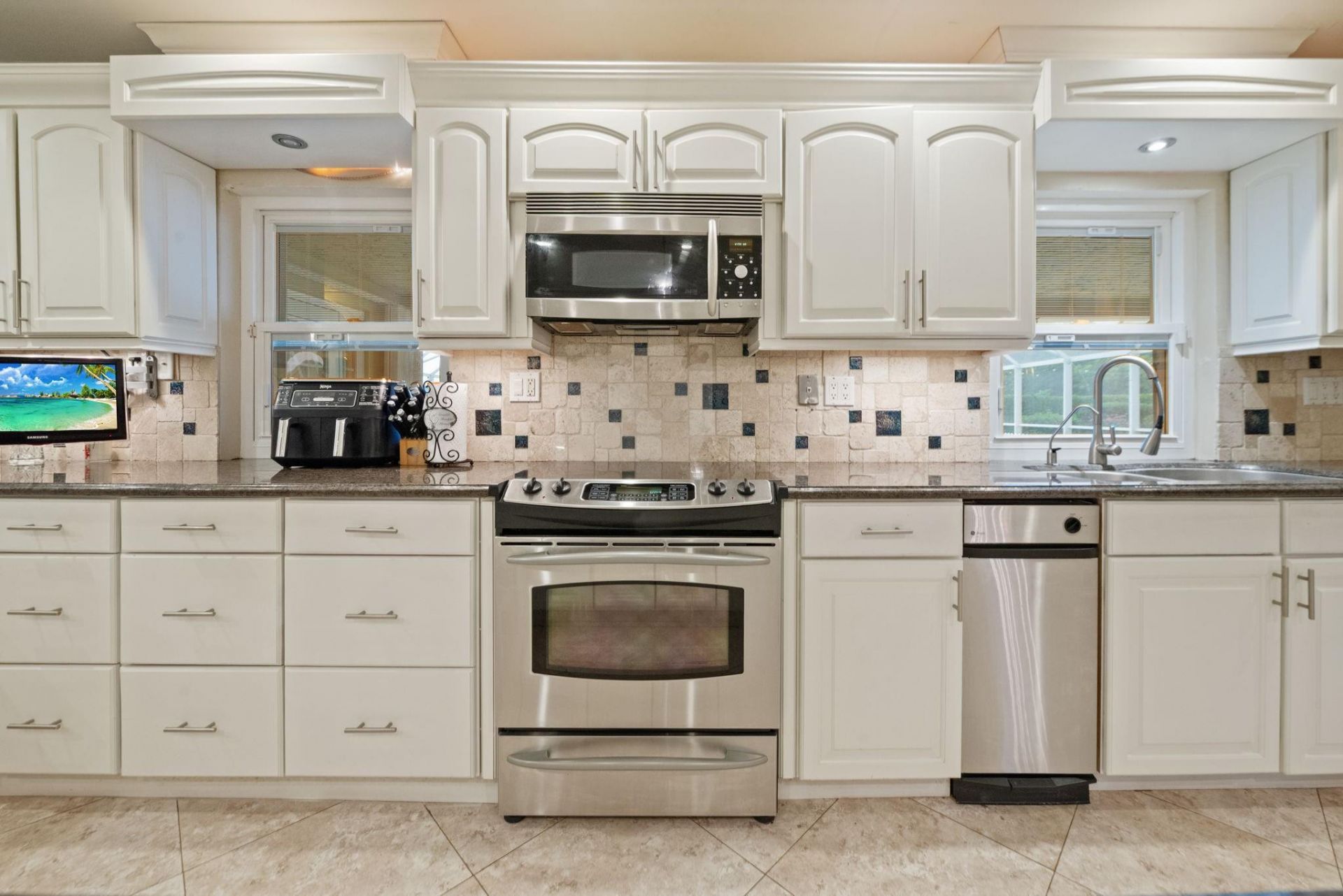 17501 SW 54th Street, Southwest Ranches, FL 33331 Photo