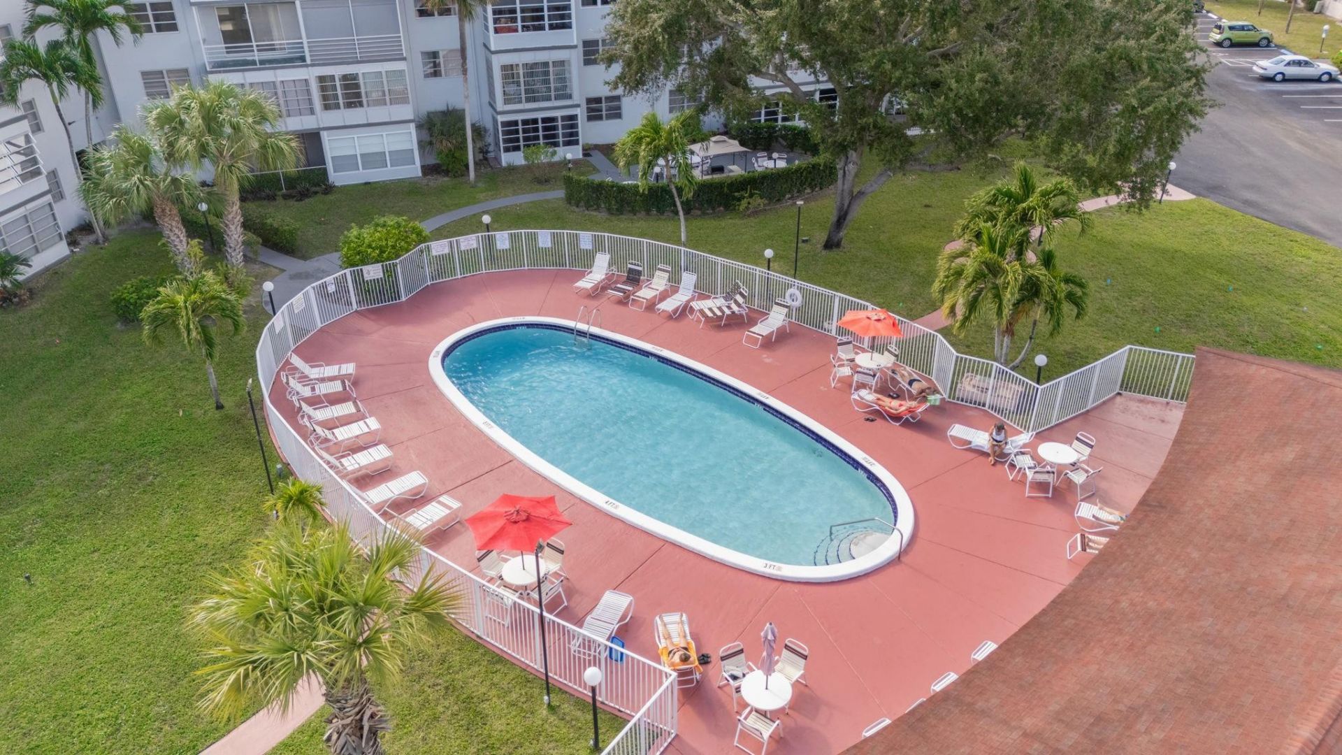 2881 NW 47th Terrace, Unit 103, Lauderdale Lakes, FL 33313 Photo