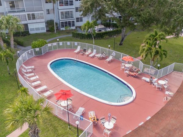 2881 NW 47th Ter, Unit 103, Lauderdale Lakes, FL 33313