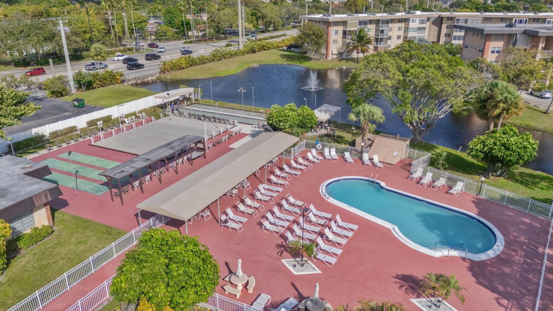 2881 NW 47th Terrace, Unit 103, Lauderdale Lakes, FL 33313 Photo