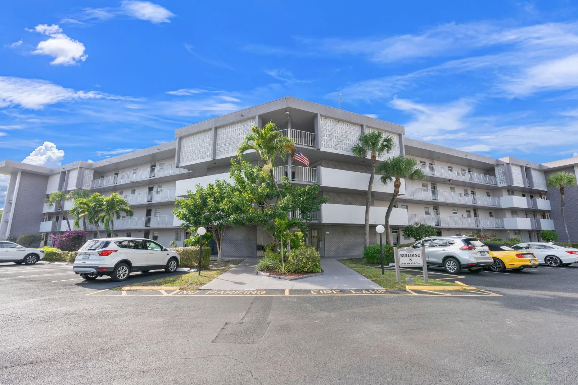 2881 NW 47th Terrace, Unit 103, Lauderdale Lakes, FL 33313 Photo