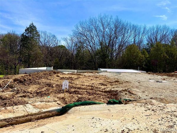 797 Sydney Court, Washington, MO 63090