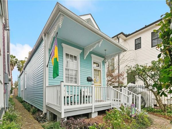8317 PLUM Street, New Orleans, LA 70118