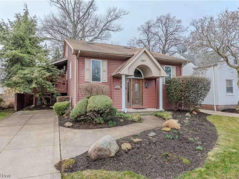13817 Lakewood Heights Boulevard, Cleveland, OH 44107 Photo 1