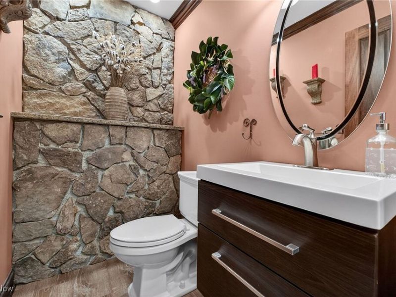 13817 Lakewood Heights Boulevard, Cleveland, OH 44107 Photo 15