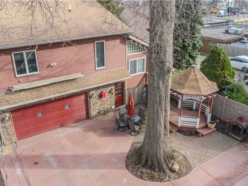 13817 Lakewood Heights Boulevard, Cleveland, OH 44107 Photo 30