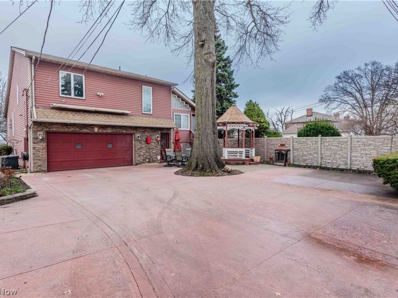 13817 Lakewood Heights Boulevard, Cleveland, OH 44107 Photo 34