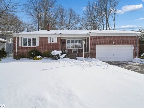 20 Archbridge Ln, Springfield, NJ 07081