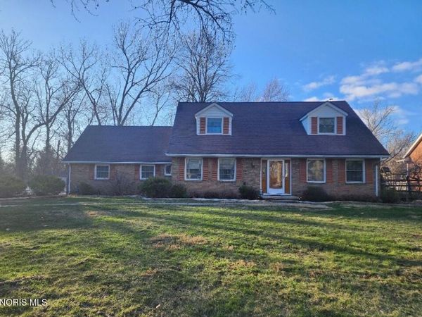 4671 Valley Ridge Court, Toledo, OH 43614