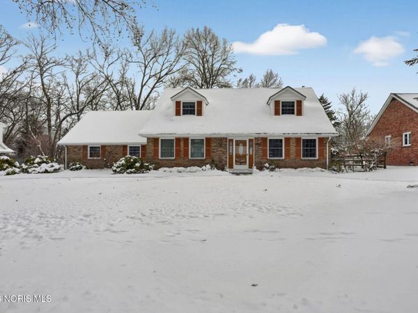 4671 Valley Ridge Court, Toledo, OH 43614