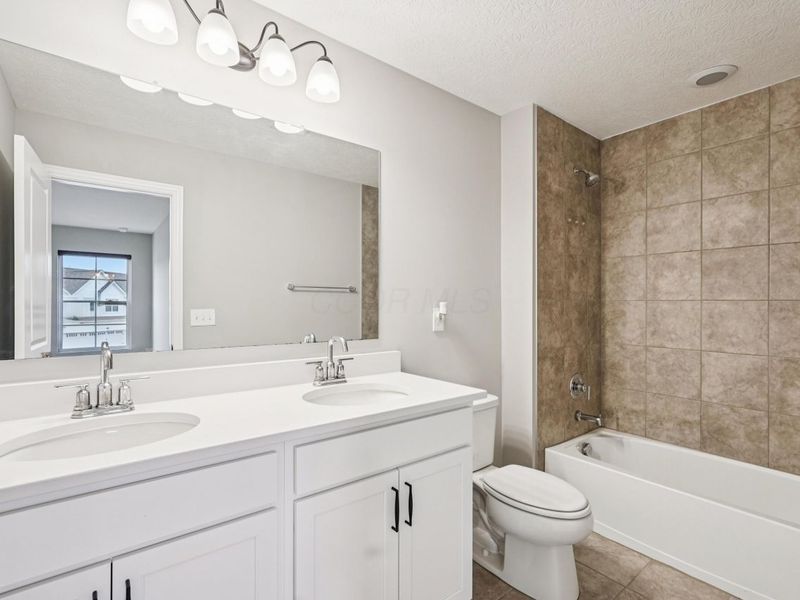 617 Big Stone Drive, Sunbury, OH 43074 Photo 18