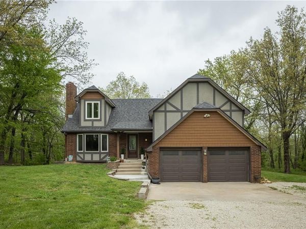 1275 SW 125 Road, Holden, MO 64040