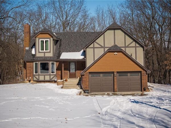 1275 SW 125 Road, Holden, MO 64040