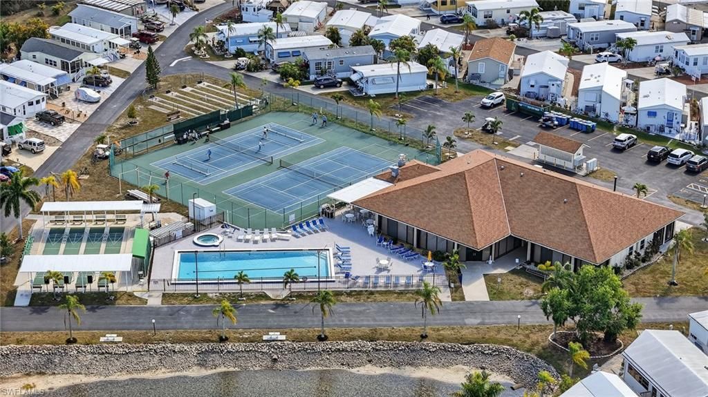 20169 Orange Tree Ln, Estero, FL 33928 Photo