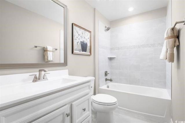 208 Bent Green Ct. Photo 13