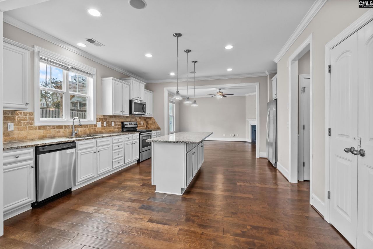 546 Caladium Way Photo 12