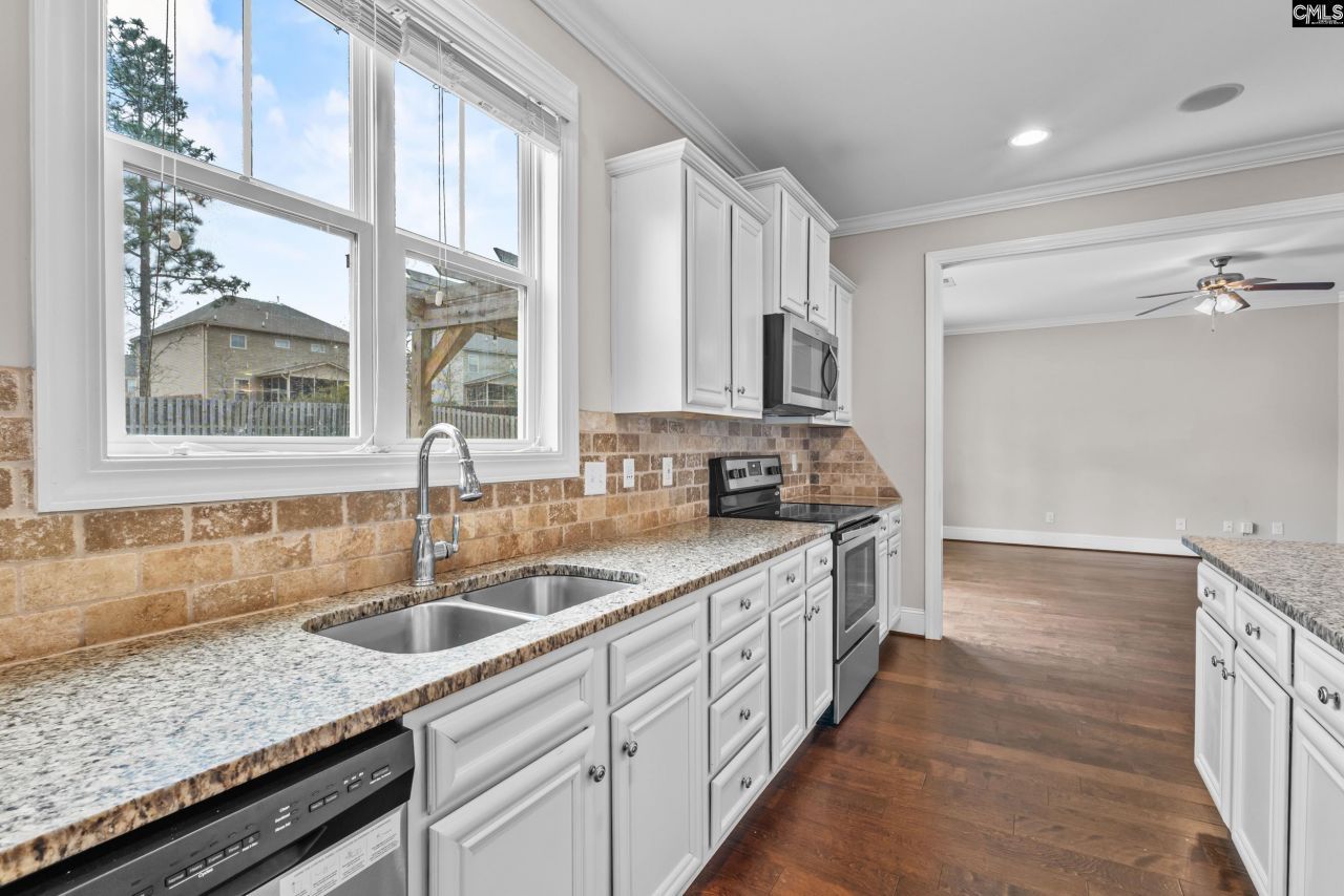 546 Caladium Way Photo 13