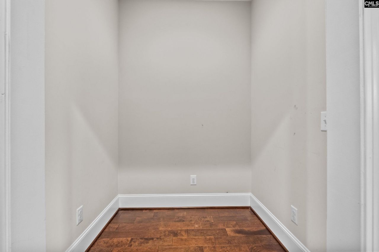 546 Caladium Way Photo 9