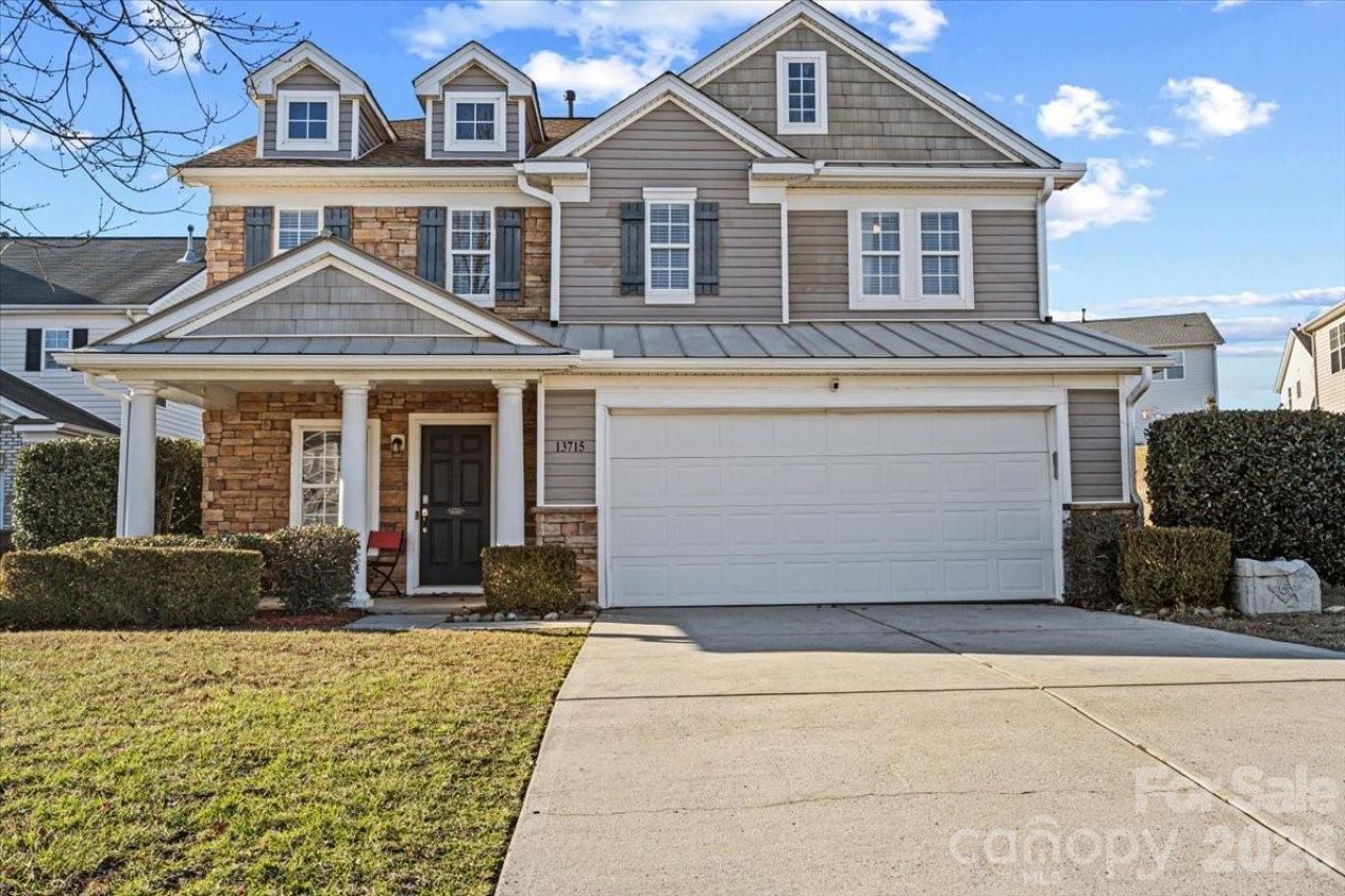 13715 Rutherglen Court, Charlotte, NC 28213 Main Photo