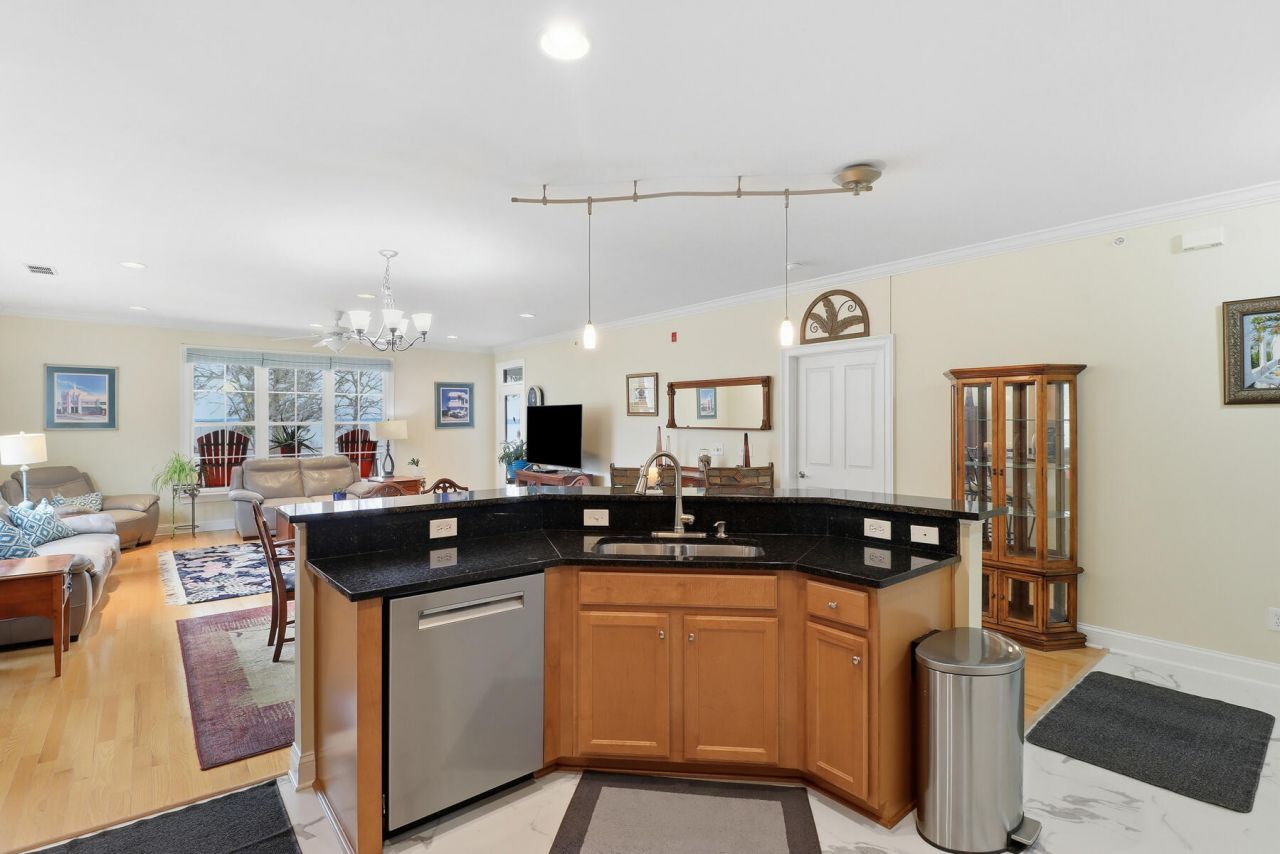 1198 Bridgeview Lane Photo 15