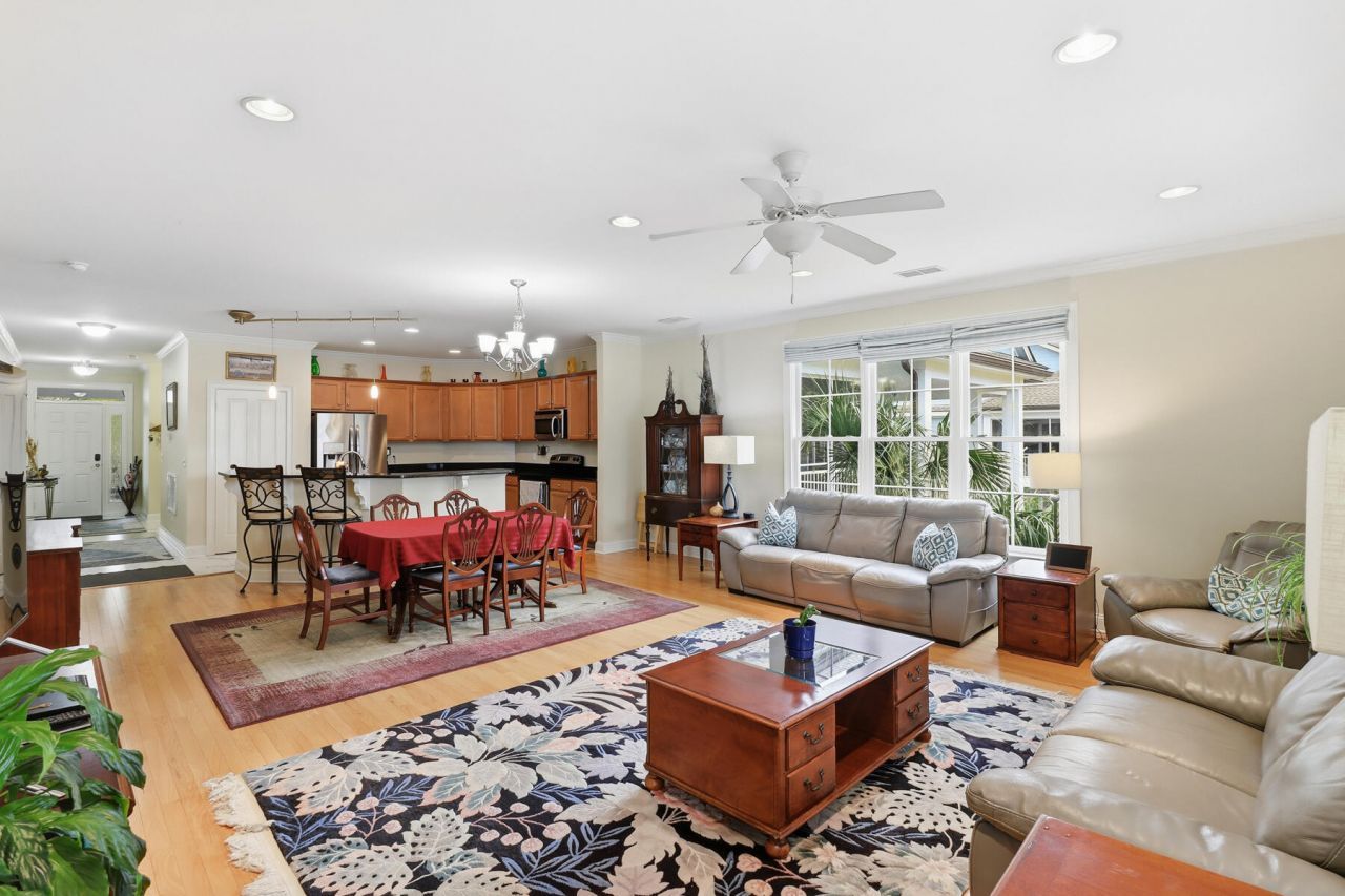 1198 Bridgeview Lane Photo 19