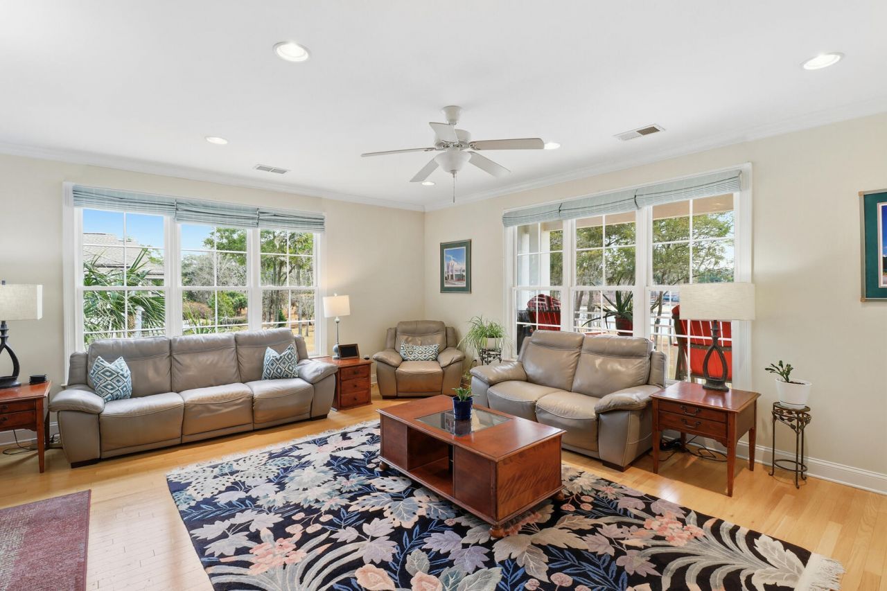 1198 Bridgeview Lane Photo 22