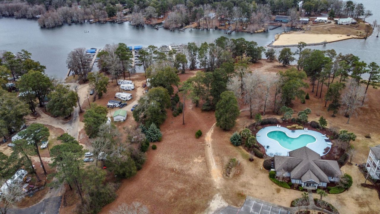 1198 Bridgeview Lane Photo 45