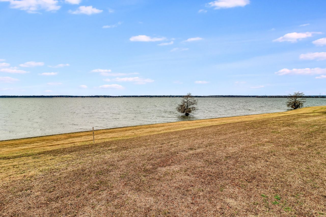 1198 Bridgeview Lane Photo 57