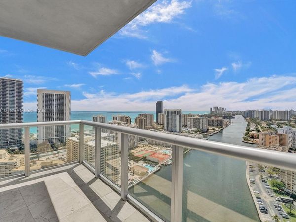 2600 E Hallandale Beach Blvd, Unit T3201, Hallandale Beach, FL 33009