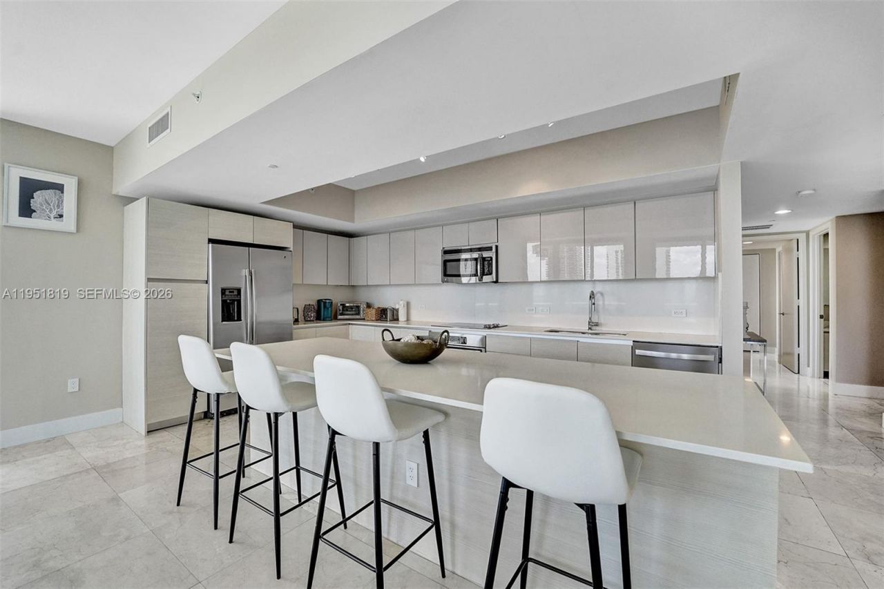 2600 E Hallandale Beach Blvd, Unit T3201, Hallandale Beach, FL 33009 Photo