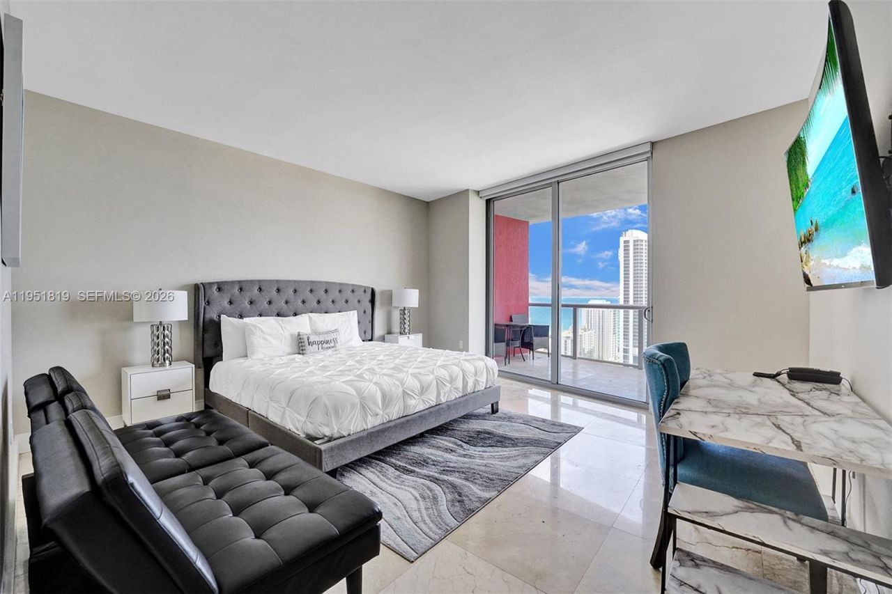 2600 E Hallandale Beach Blvd, Unit T3201, Hallandale Beach, FL 33009 Photo