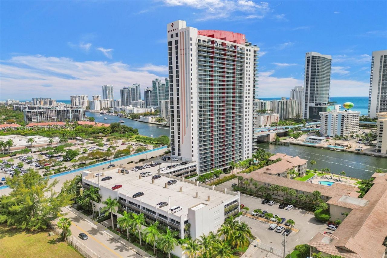 2600 E Hallandale Beach Blvd, Unit T3201, Hallandale Beach, FL 33009 Photo