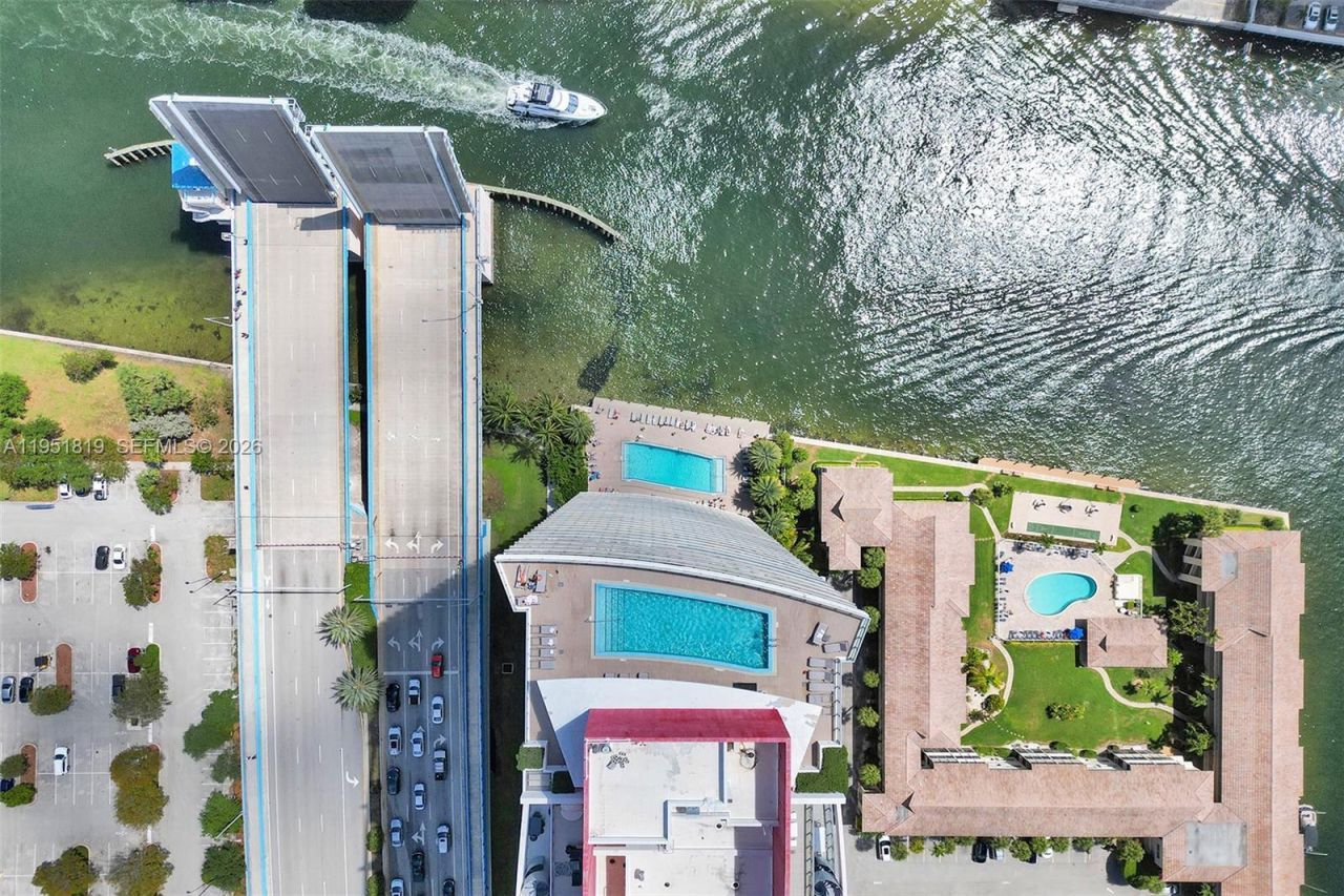 2600 E Hallandale Beach Blvd, Unit T3201, Hallandale Beach, FL 33009 Photo