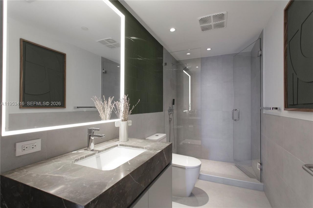 500 Alton Rd, Unit 1203, Miami Beach, FL 33139 Photo