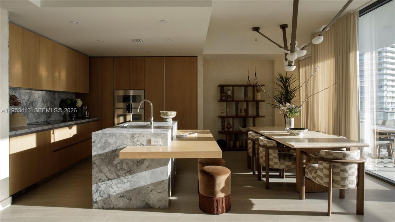 500 Alton Rd, Unit 1203, Miami Beach, FL 33139 Photo